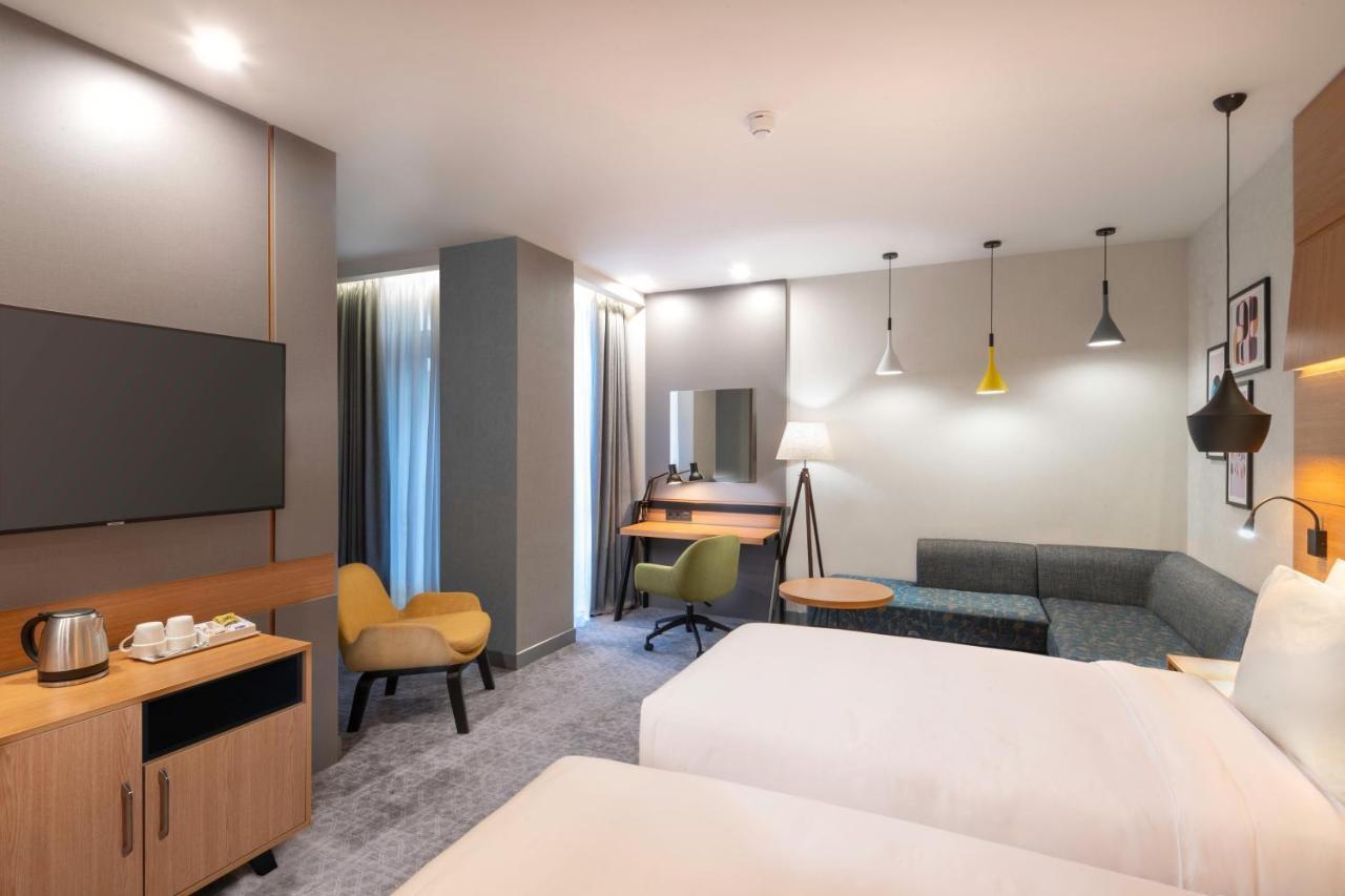 Holiday Inn Yerevan - Republic Square By Ihg Luaran gambar