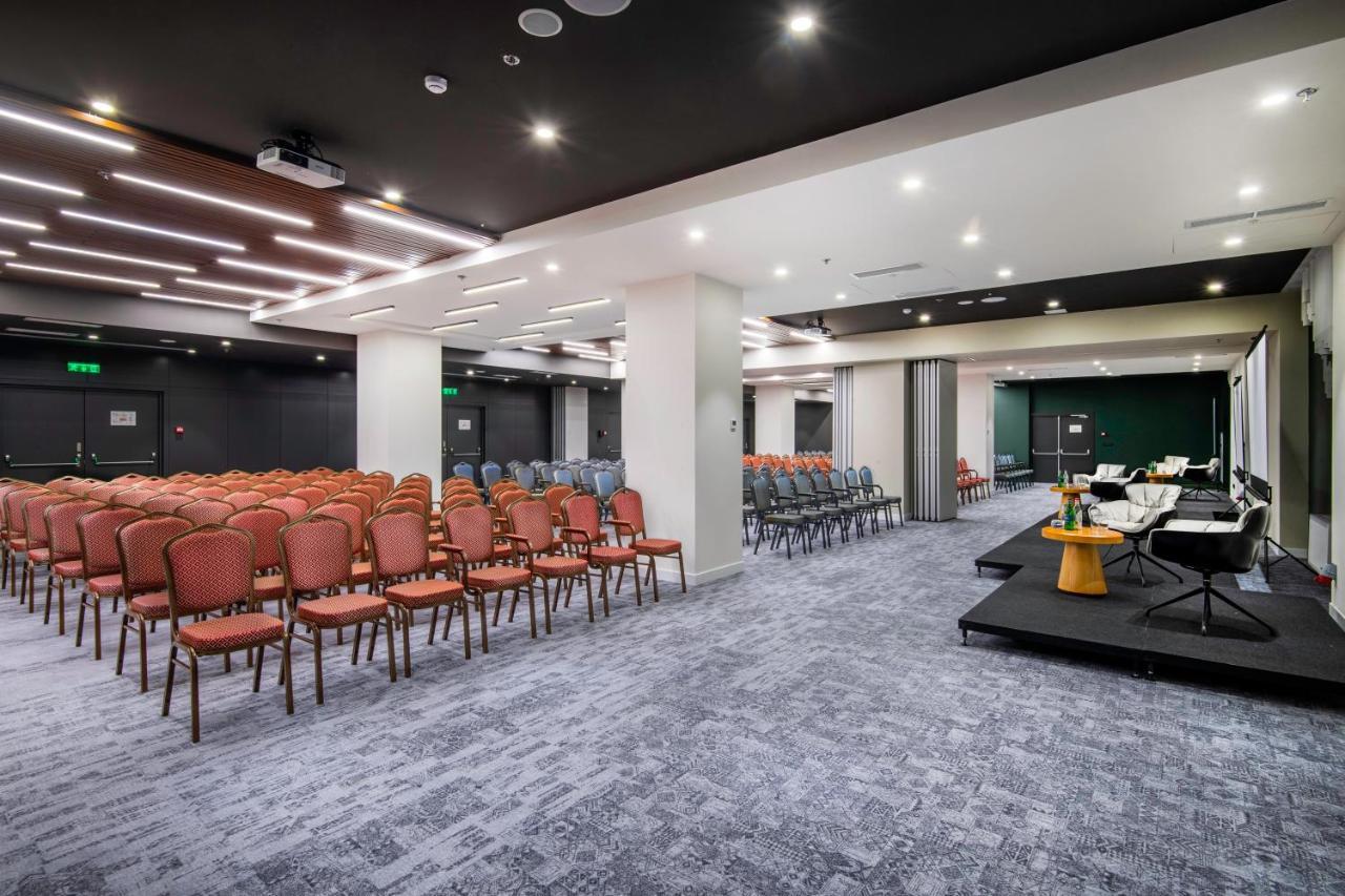 Holiday Inn Yerevan - Republic Square By Ihg Luaran gambar