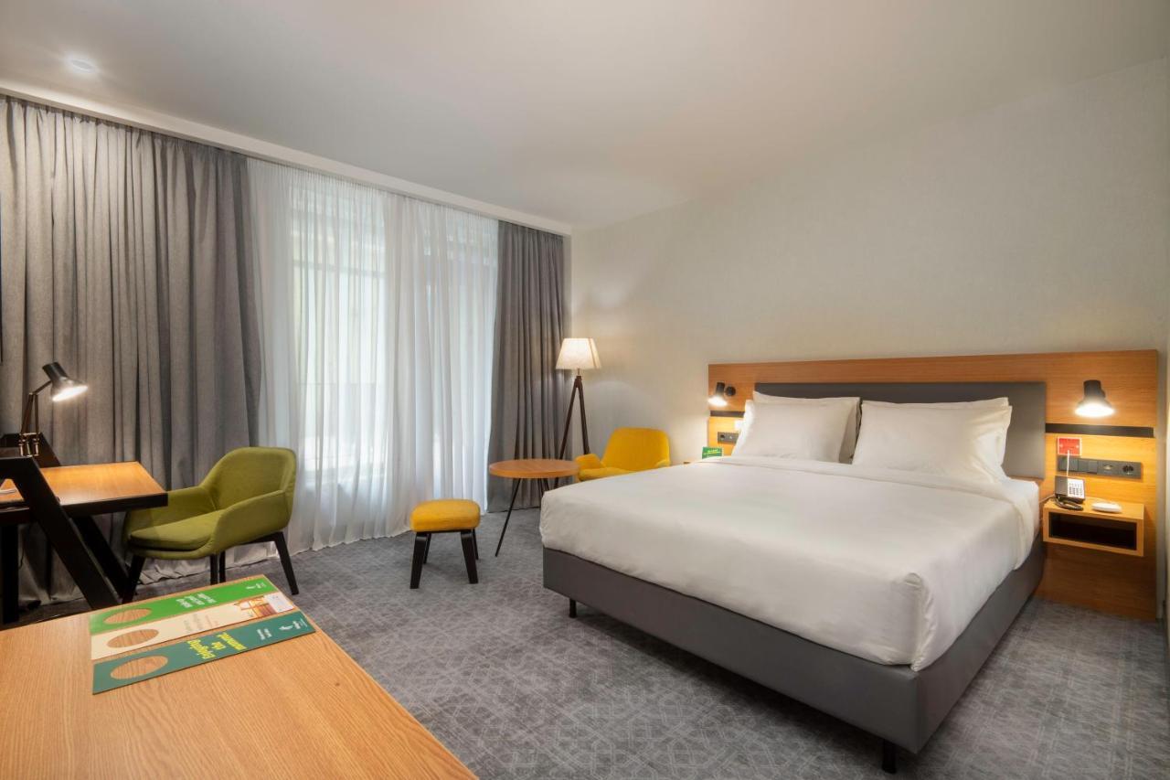 Holiday Inn Yerevan - Republic Square By Ihg Luaran gambar