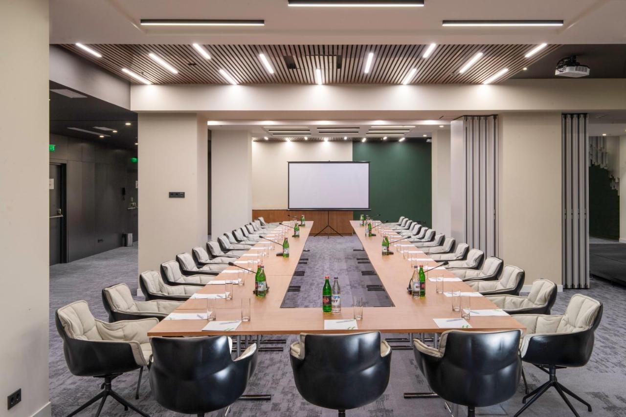 Holiday Inn Yerevan - Republic Square By Ihg Luaran gambar